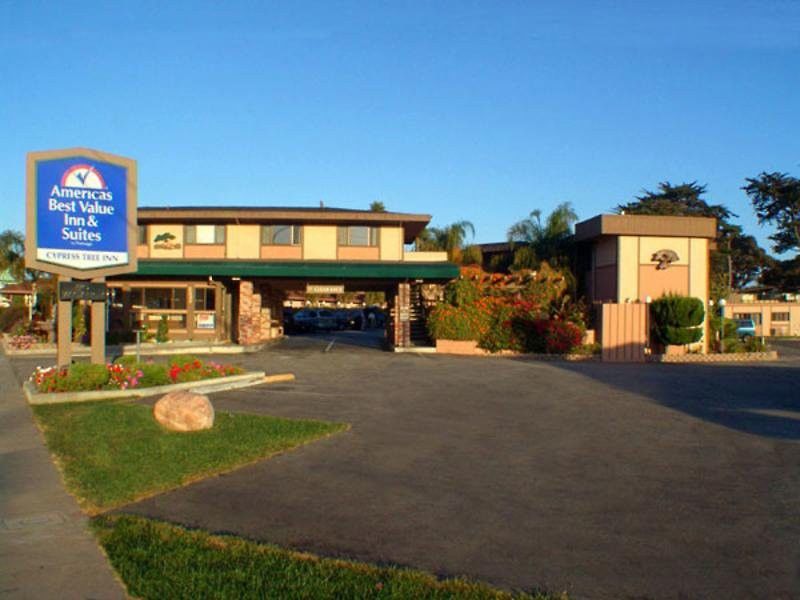 Red Roof Inn & Suites Monterey Esterno foto